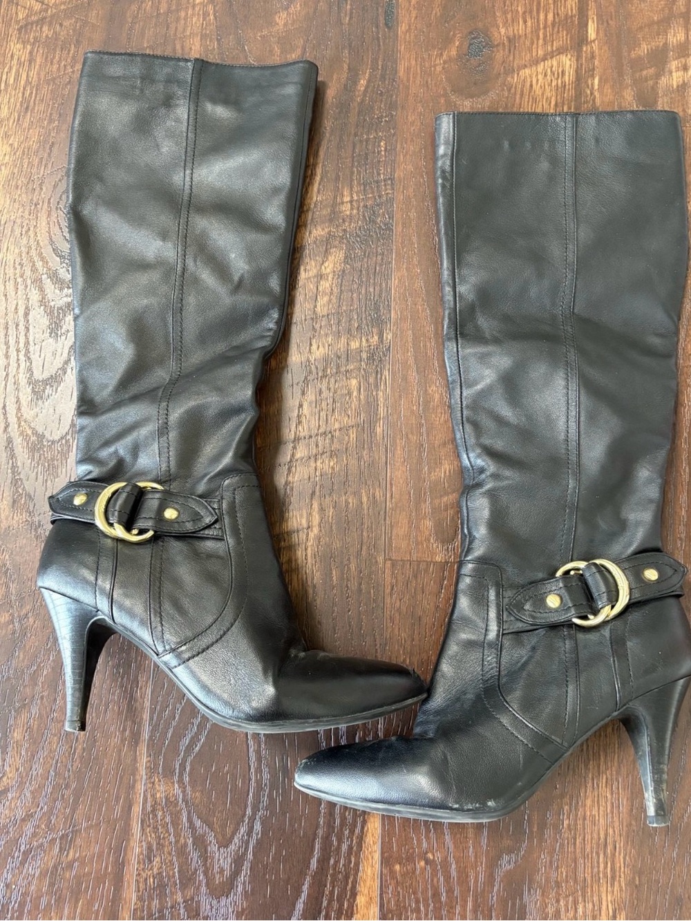 Guess Black Leather Knee-High Heeled Boots with Gold Buckle
